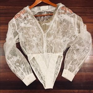 Cache’ vintage bodysuit blouse